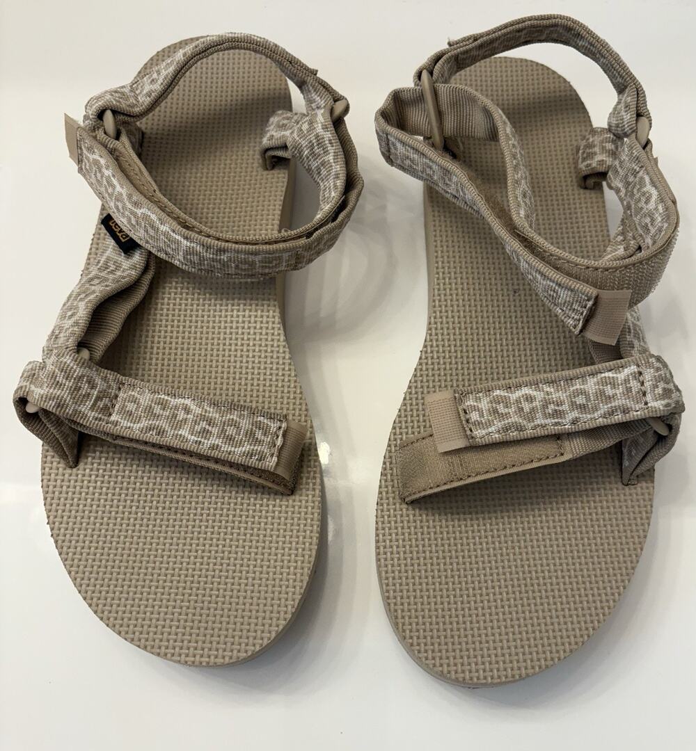 Teva Midform Universal Sandals Beige/White Animal Print Women’s Size 10